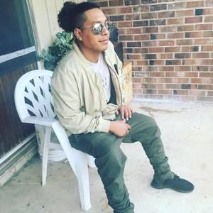 Meet your Posher, Marky